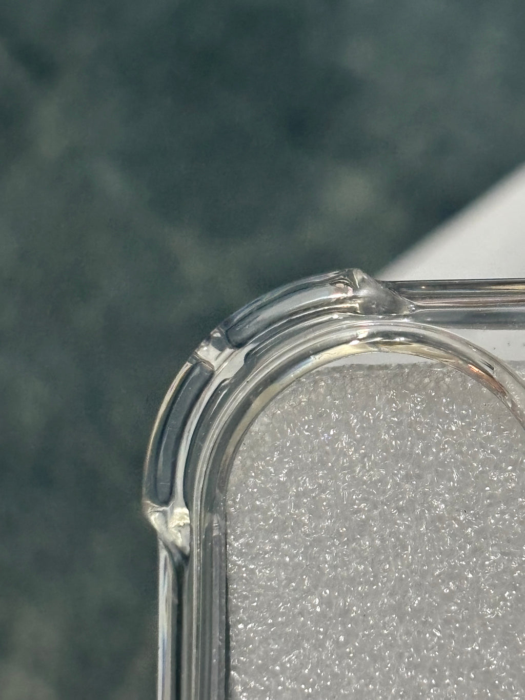 iPhone and Samsung (anti yellow case+ 6 feet drop protection with side bumps,) transparent