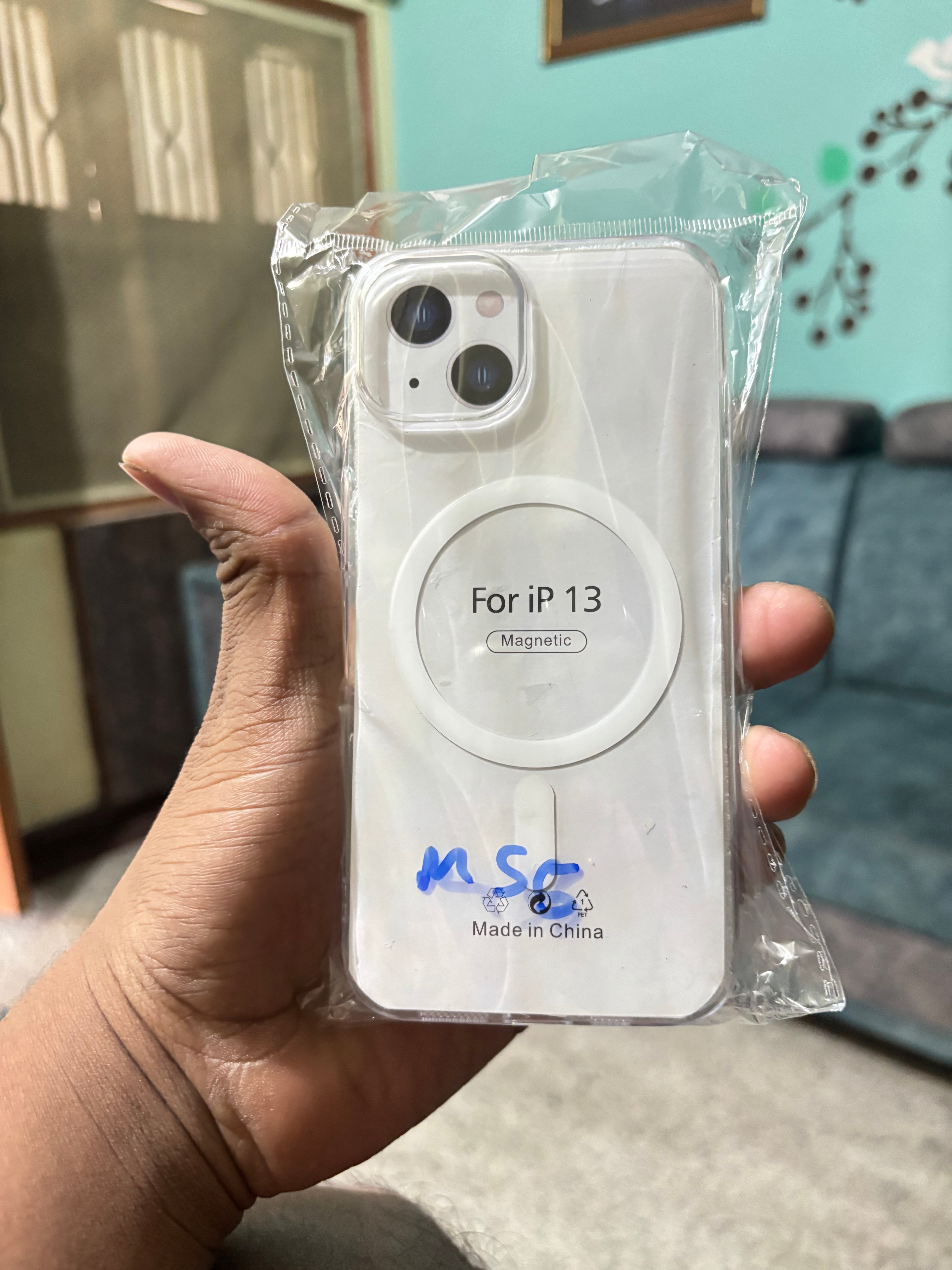 iPhone and Samsung (anti yellow case) transparent